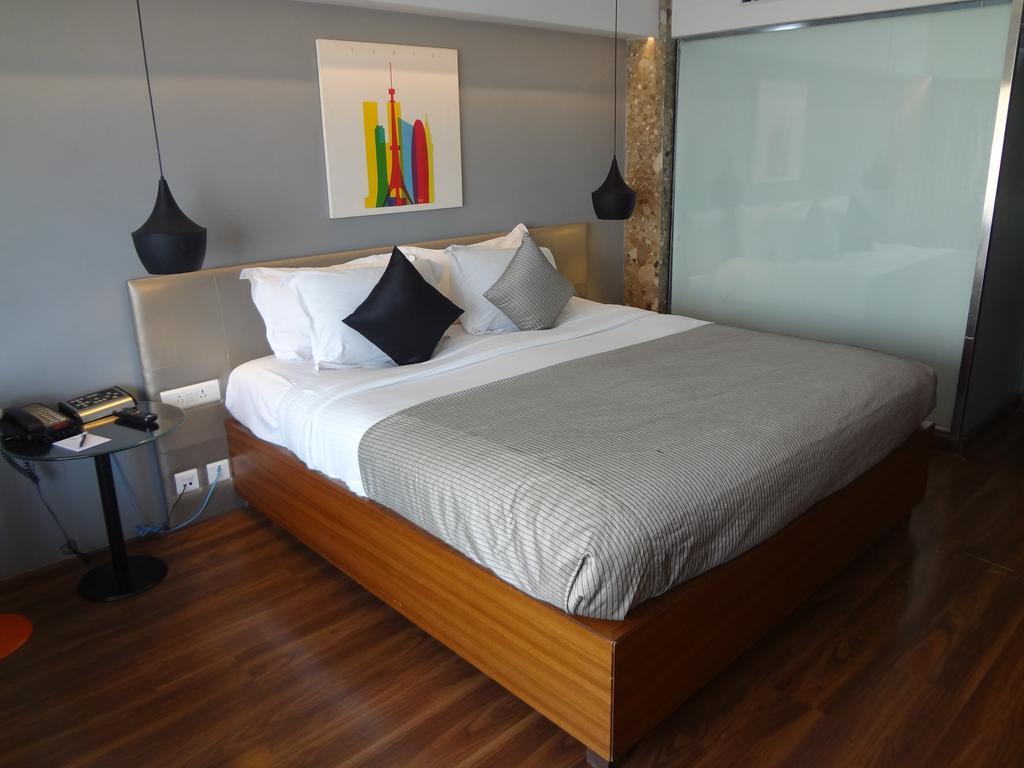 Hotel Sea Princess Мумбаи Номер фото