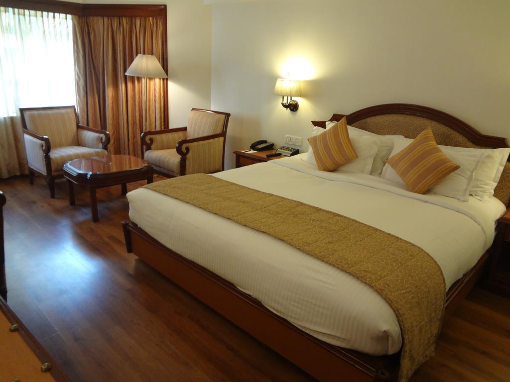 Hotel Sea Princess Мумбаи Номер фото