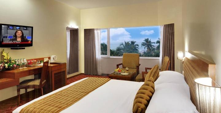 Hotel Sea Princess Мумбаи Экстерьер фото