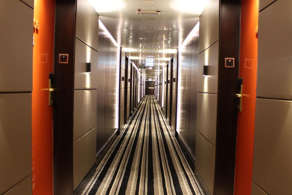 Hotel Sea Princess Мумбаи Экстерьер фото