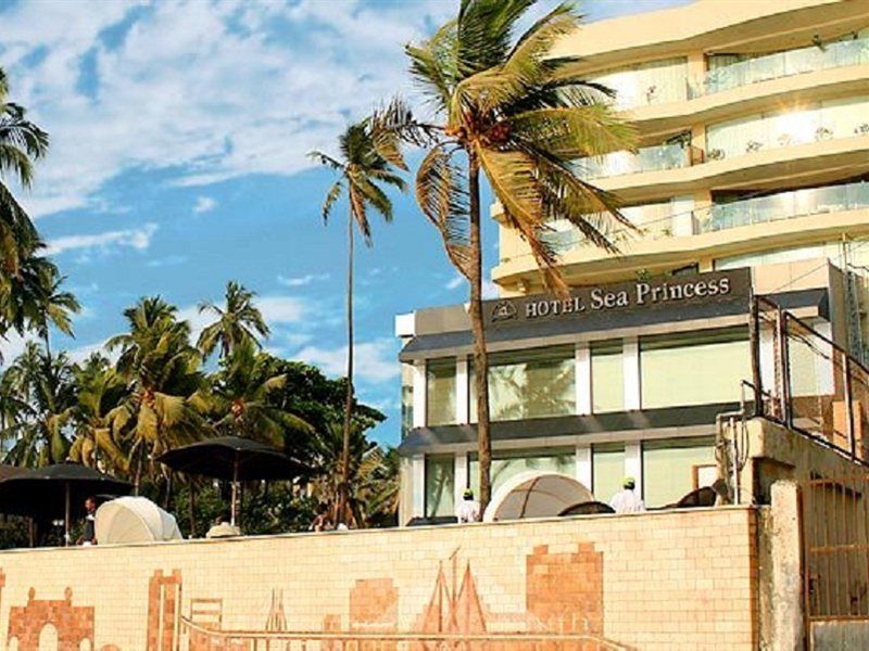 Hotel Sea Princess Мумбаи Экстерьер фото